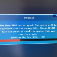 Dual BIOSで復旧中